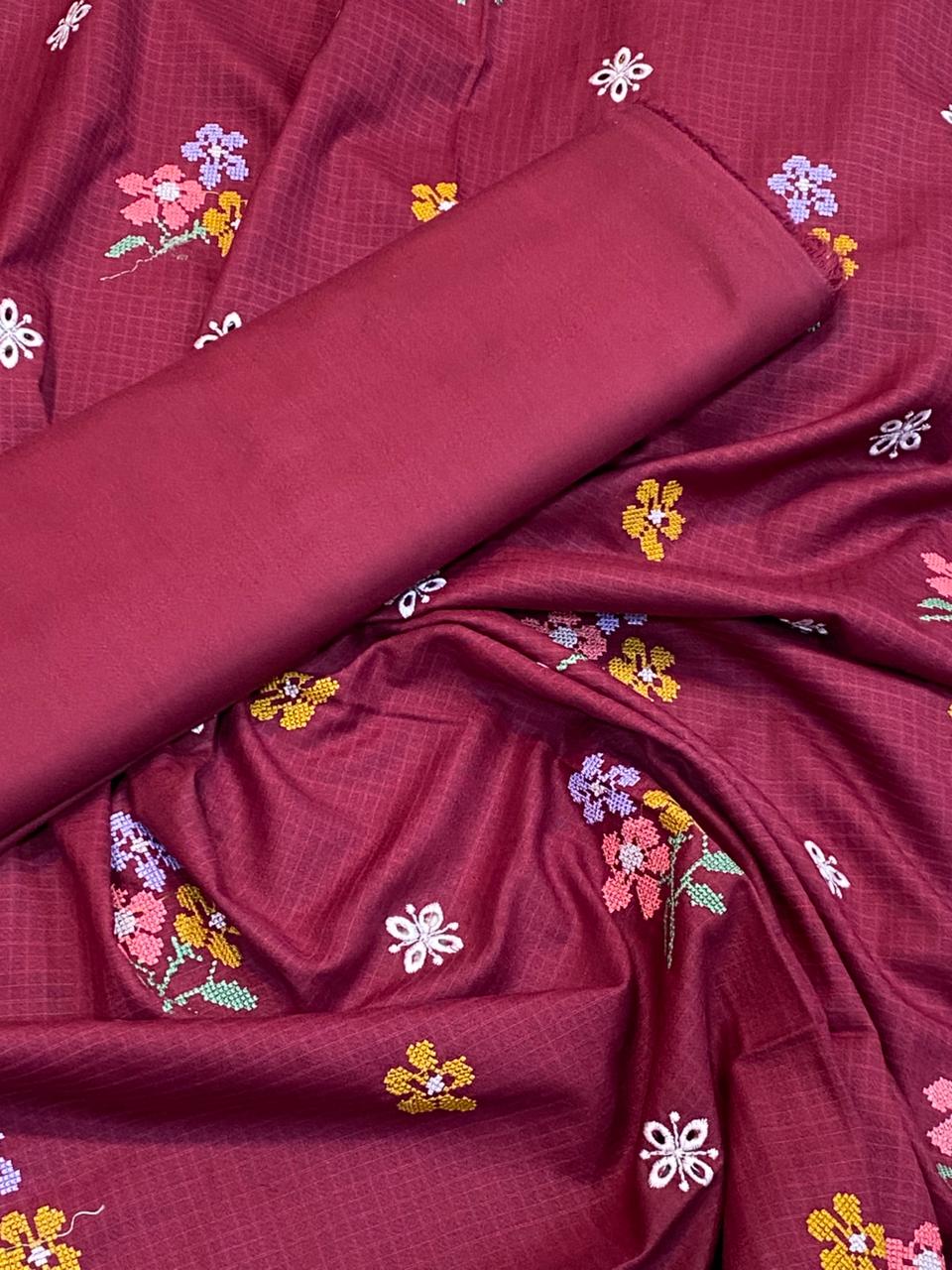 Rania’s Elegant Doria Marina Embroidered 2-Piece Suit RNS-DM-416