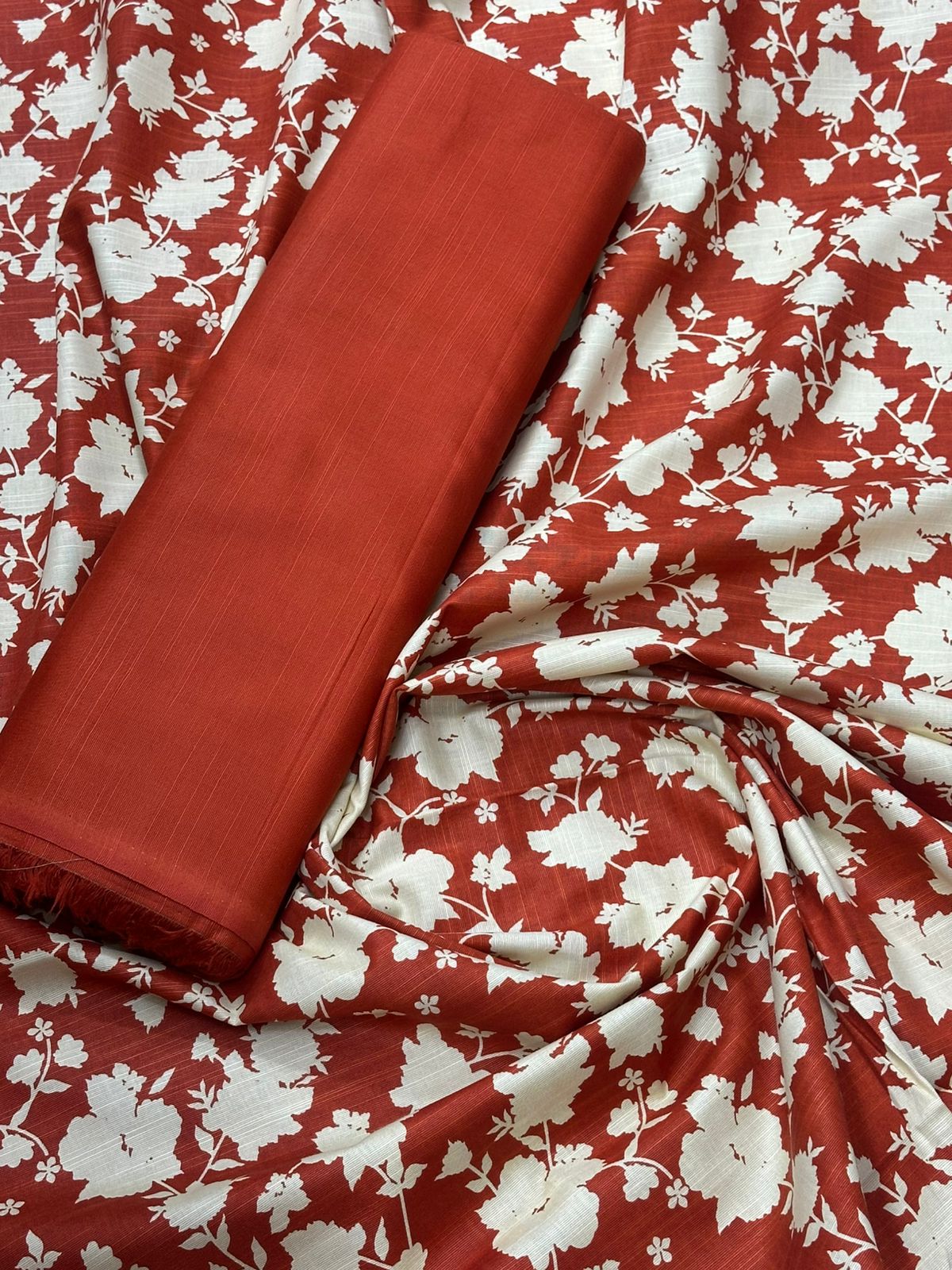 Rania’s Elegant Digital Khaddar 2-Piece Winter Suit RNS-DK-2P-131